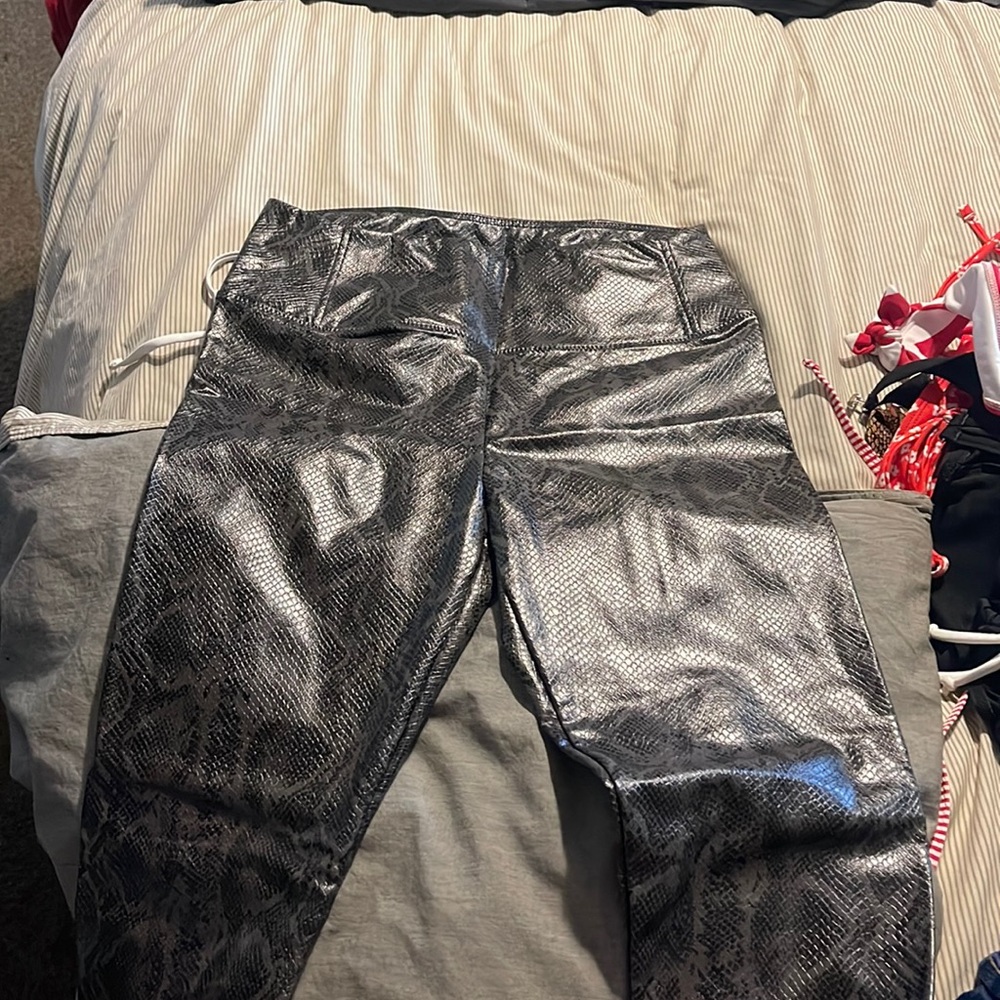 7 FOR ALL MAN KIND pleather leggings